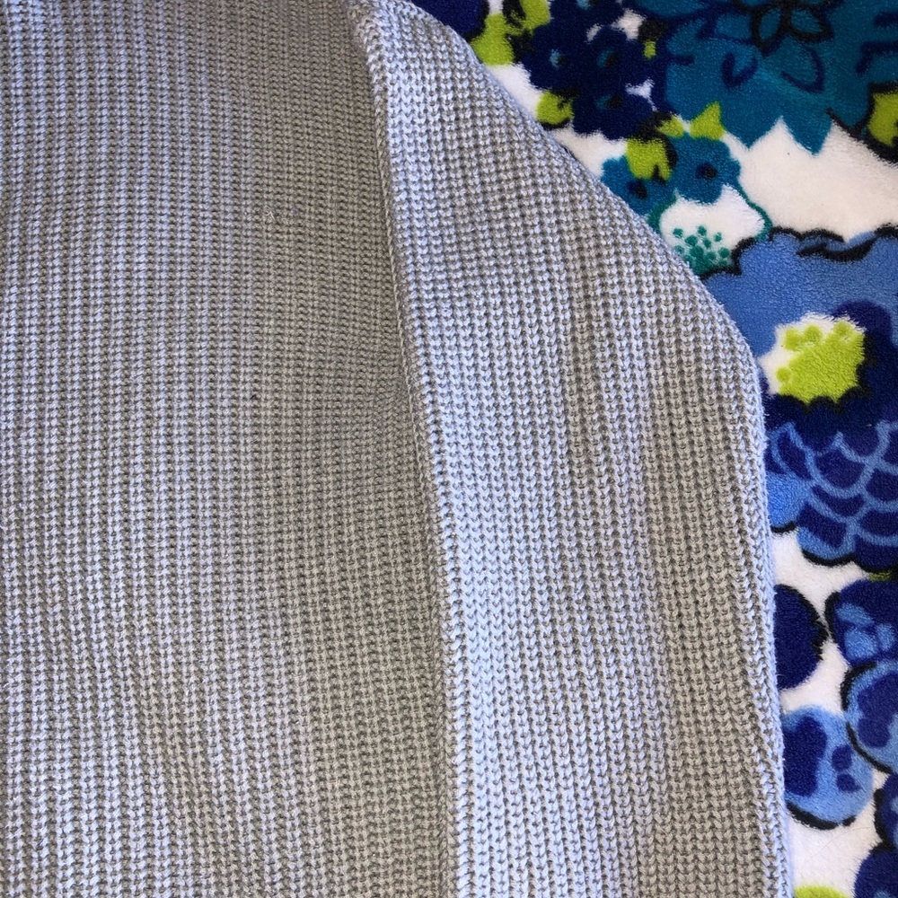 Grey Sweater - Picture 4 of 6